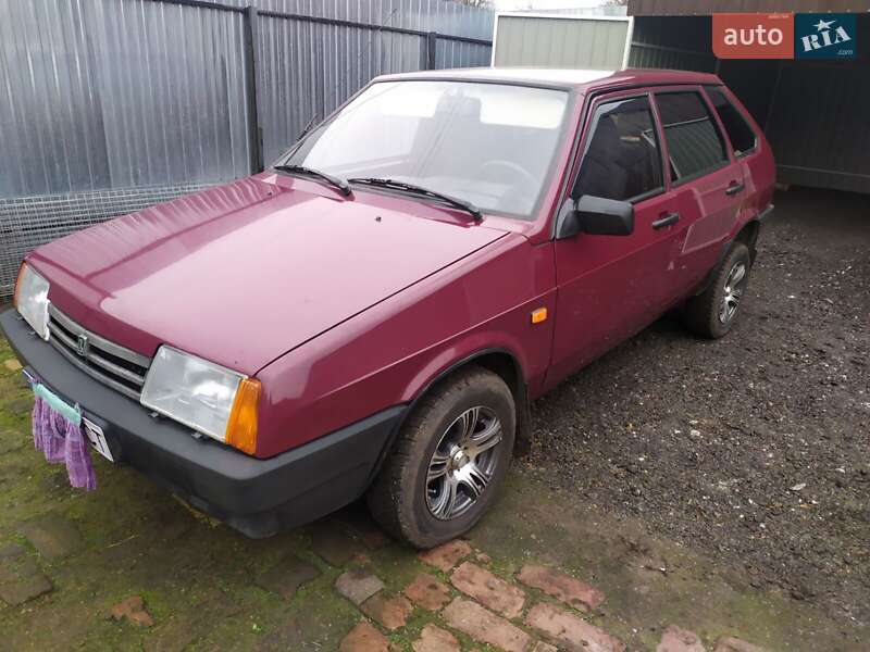 Хетчбек ВАЗ / Lada 2109 2005 в Білопіллі