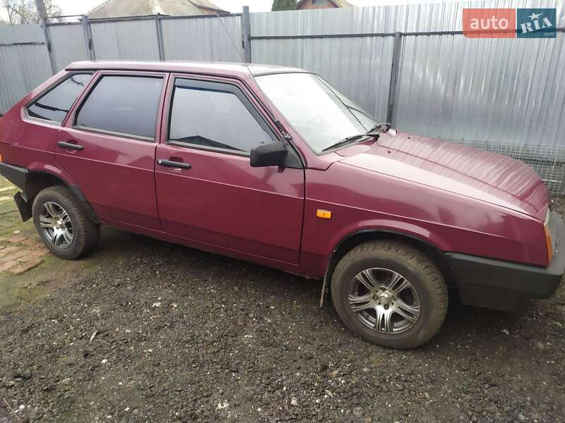 ВАЗ / Lada 2109 2005