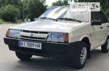 Хэтчбек ВАЗ 2109 1988 в 