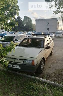 Хетчбек ВАЗ / Lada 2109 1989 в Дніпрі