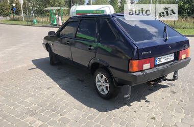 Хэтчбек ВАЗ / Lada 2109 2004 в Дрогобыче