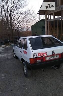 Хэтчбек ВАЗ 2109 1991 в 