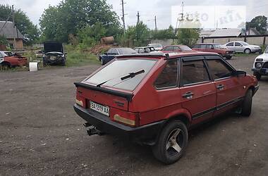 Хэтчбек ВАЗ / Lada 2109 1993 в Гайвороне