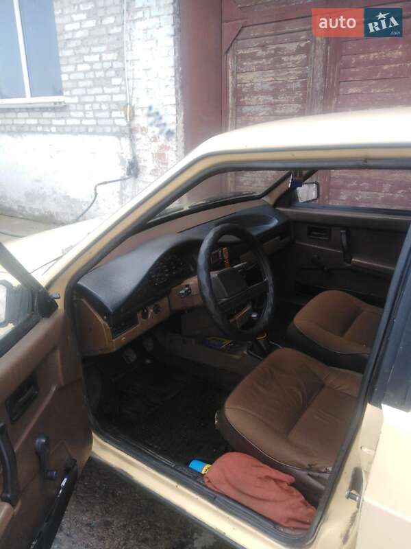 Хэтчбек ВАЗ / Lada 2109 1988 в Сумах