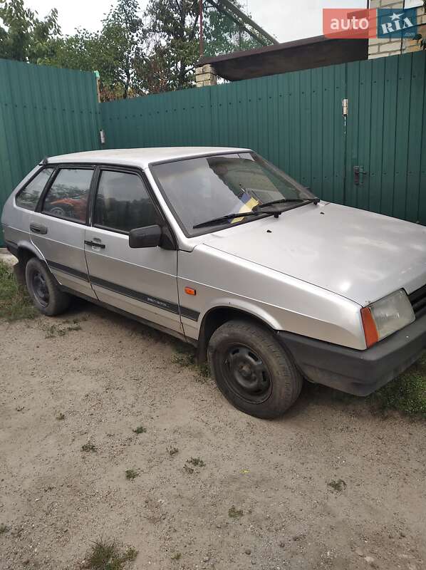 Хэтчбек ВАЗ / Lada 2109 2002 в Кропивницком