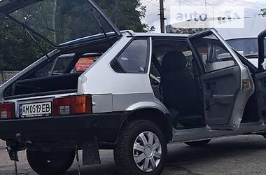 Хэтчбек ВАЗ / Lada 2109 1991 в Чернигове