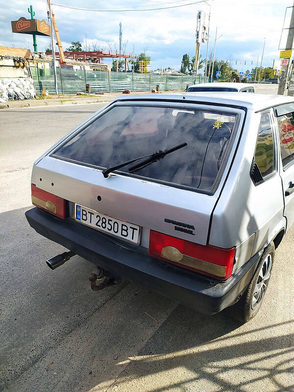 Хетчбек ВАЗ / Lada 2109 1990 в Радомишлі