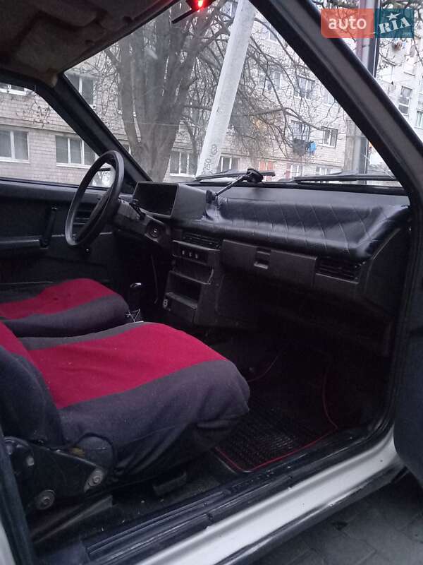 Хэтчбек ВАЗ / Lada 2109 1996 в Черновцах
