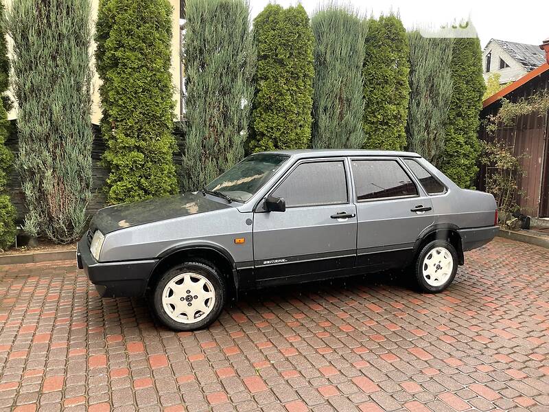 Седан ВАЗ / Lada 2109 2007 в Львове