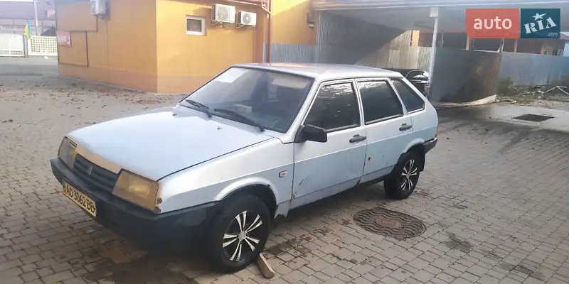 ВАЗ / Lada 2109