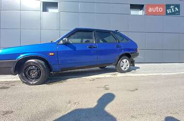 Хэтчбек ВАЗ / Lada 2109 2002 в Теребовле