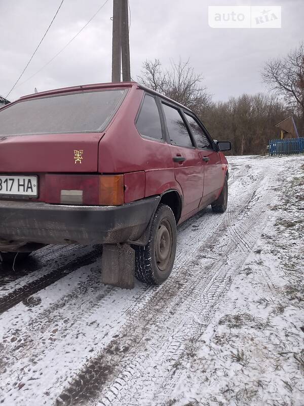 Хетчбек ВАЗ / Lada 2109 1992 в Бурині