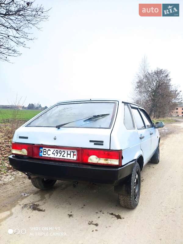Хэтчбек ВАЗ / Lada 2109 2005 в Ходорове