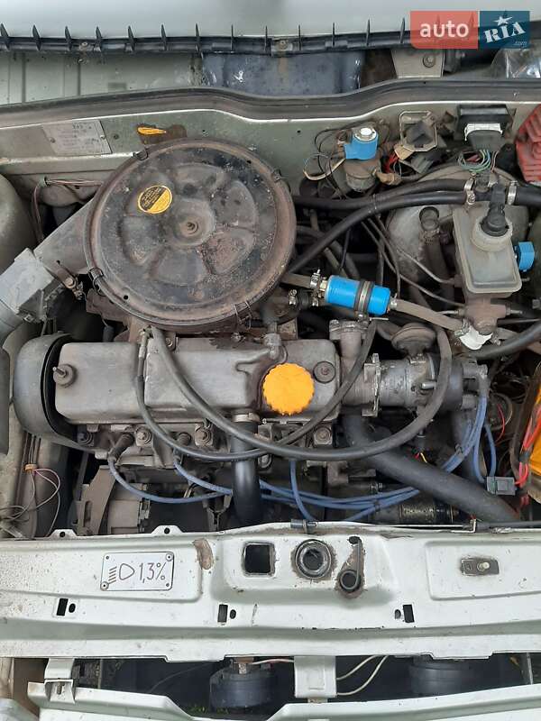 Хетчбек ВАЗ / Lada 2109 1988 в Золочеві