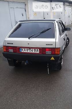 Хэтчбек ВАЗ / Lada 2109 2006 в Киеве