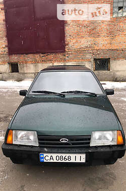 Хэтчбек ВАЗ 2109 2003 в 