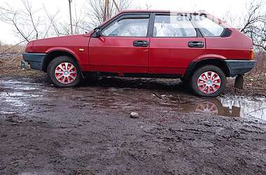 Хетчбек ВАЗ / Lada 2109 1991 в Новомиколаївці