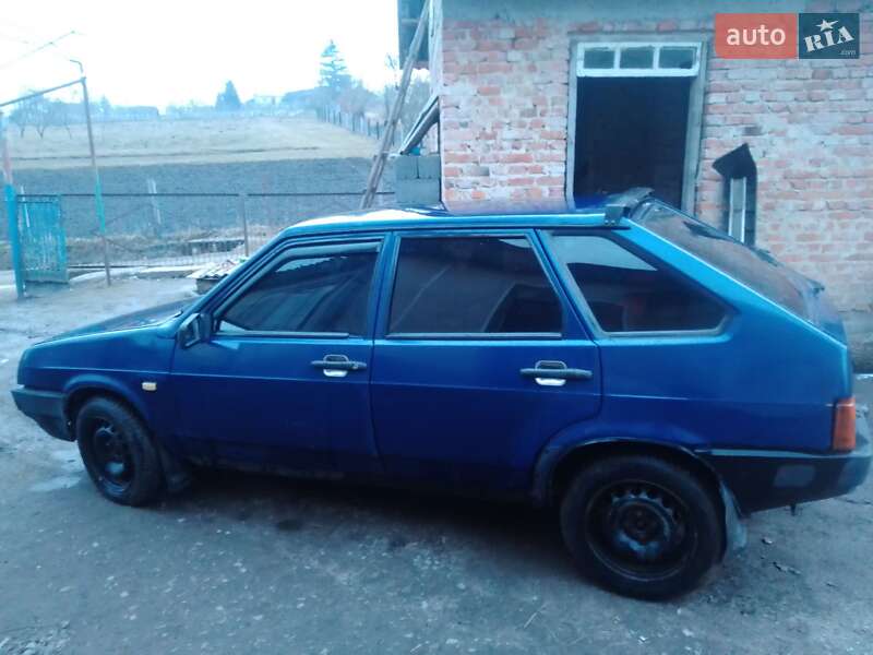 Хетчбек ВАЗ / Lada 2109 2003 в Підгайцях
