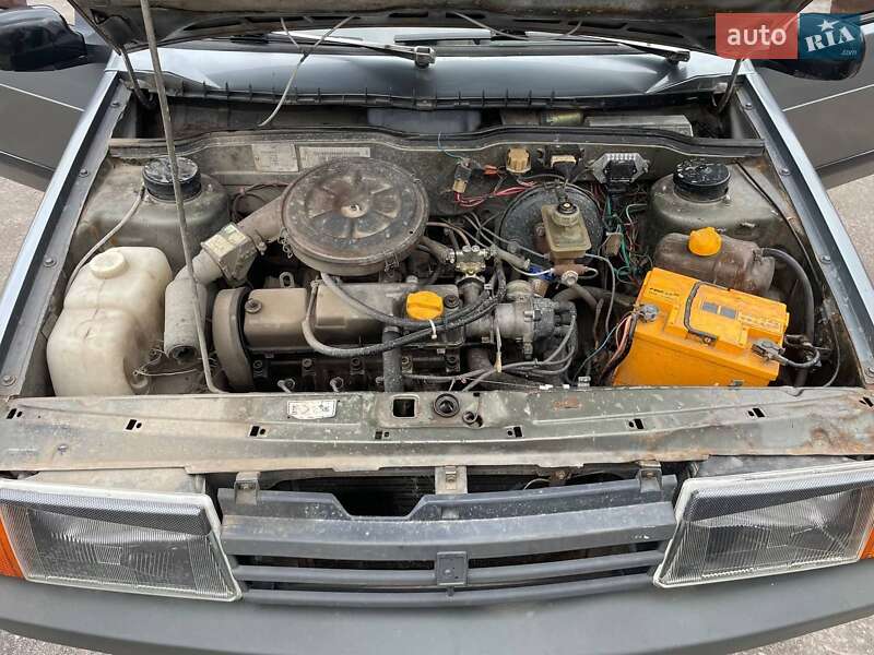 Хэтчбек ВАЗ / Lada 2109 1991 в Шумске