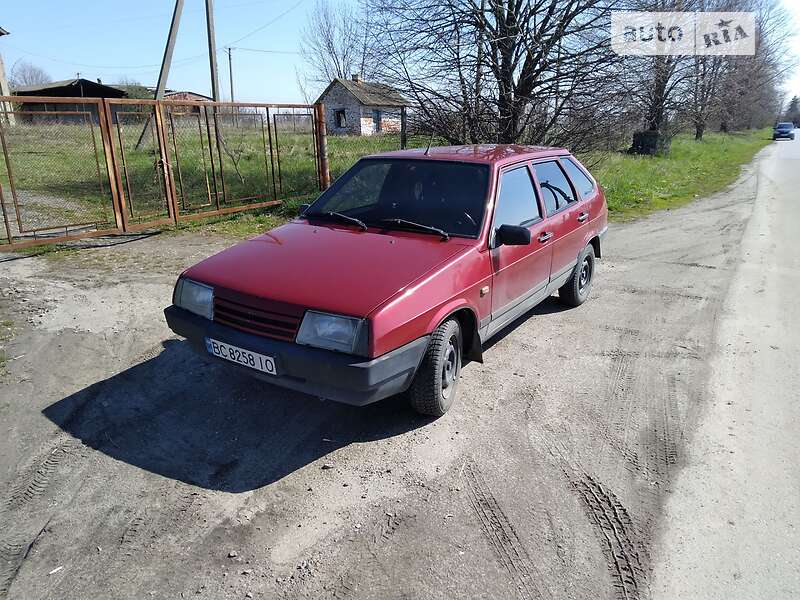 Хетчбек ВАЗ / Lada 2109 1998 в Львові