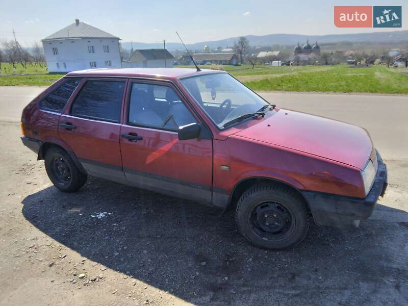 Хетчбек ВАЗ / Lada 2109 1998 в Львові фото 25 Хетчбек ВАЗ / Lada 2109 1998 в Львові
