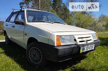 Хэтчбек ВАЗ / Lada 2109 1991 в Радехове