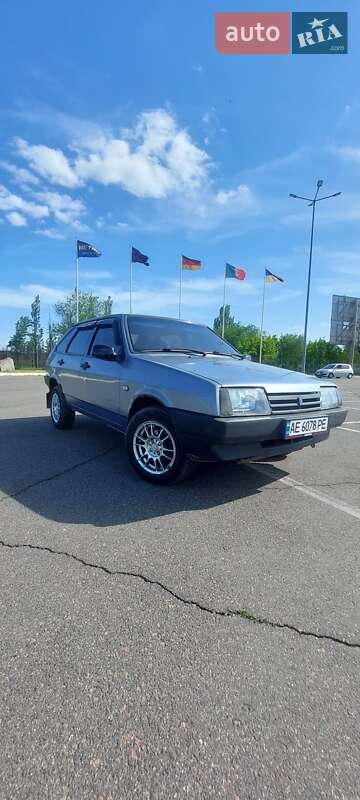 Хэтчбек ВАЗ / Lada 2109 2008 в Кривом Роге