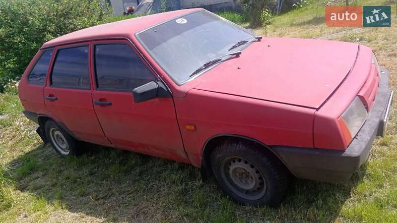 Хэтчбек ВАЗ / Lada 2109 1993 в Кременчуге