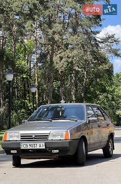 Хэтчбек ВАЗ / Lada 2109 2002 в Чернигове