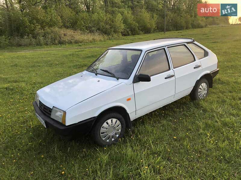 Хэтчбек ВАЗ / Lada 2109 1987 в Казатине