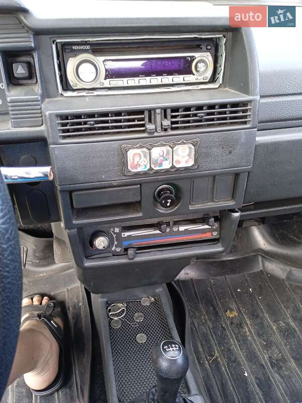 Хетчбек ВАЗ / Lada 2109 2004 в Первомайську