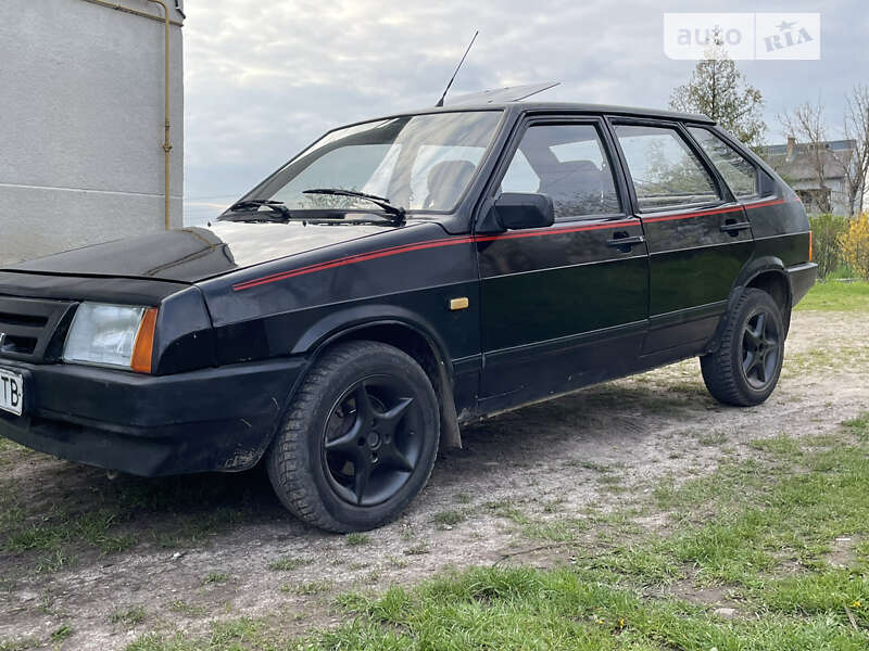 Хетчбек ВАЗ / Lada 2109 1990 в Мостиській