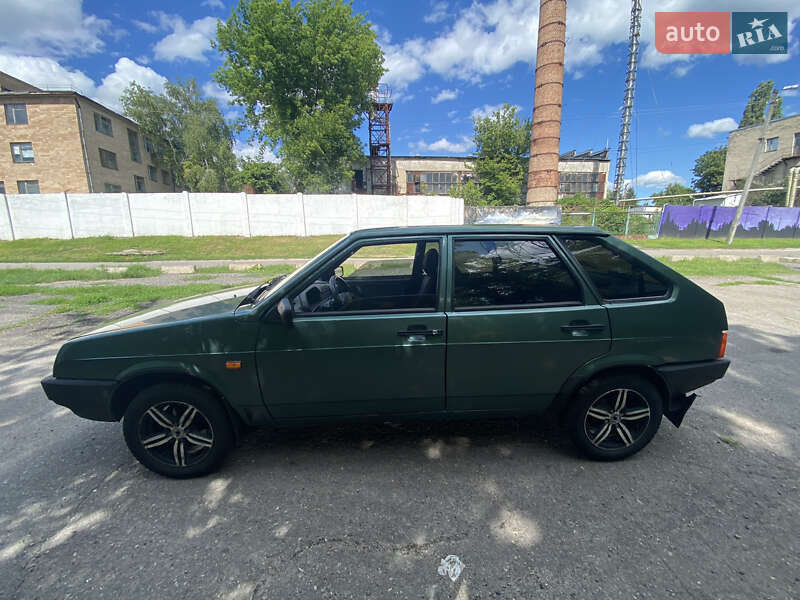 Хэтчбек ВАЗ / Lada 2109 2008 в Полтаве