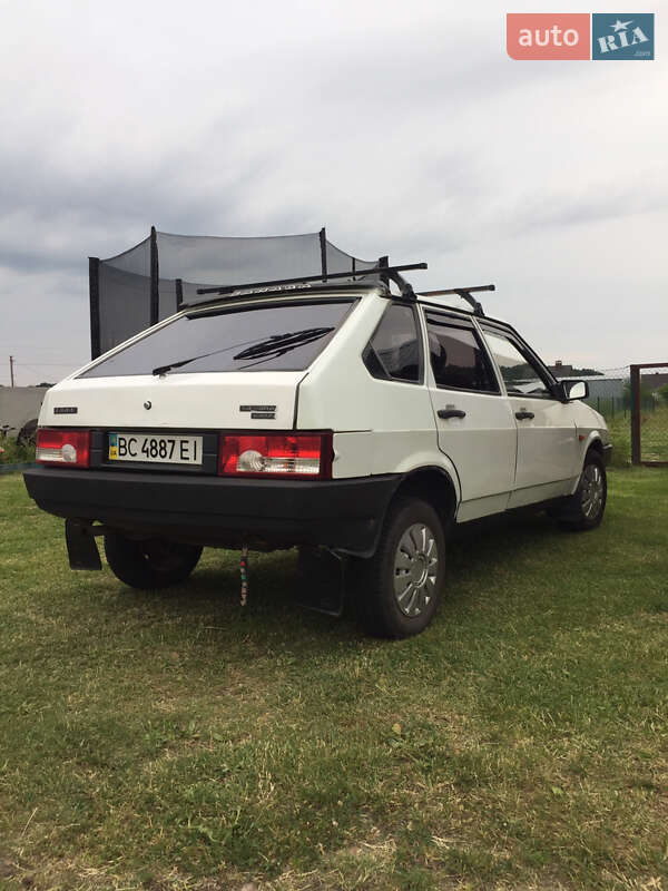 Хетчбек ВАЗ / Lada 2109 1991 в Володимирі