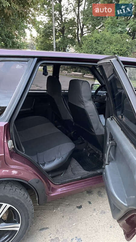 Хэтчбек ВАЗ / Lada 2109 1995 в Захарьевке