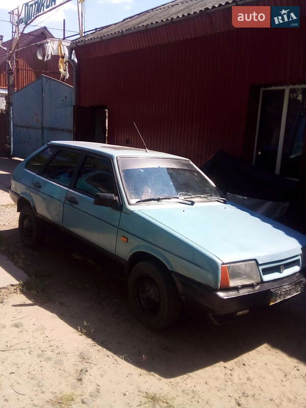 Хэтчбек ВАЗ / Lada 2109 1992 в Балте фото 2 Хэтчбек ВАЗ / Lada 2109 1992 в Балте
