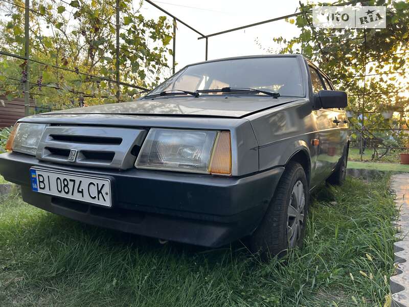 Хэтчбек ВАЗ / Lada 2109 1990 в Лубнах