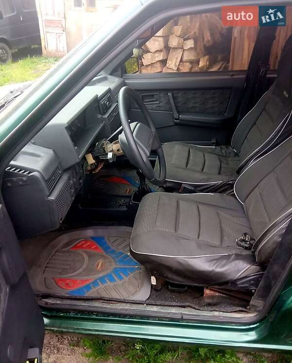 Хэтчбек ВАЗ / Lada 2109 2002 в Кропивницком