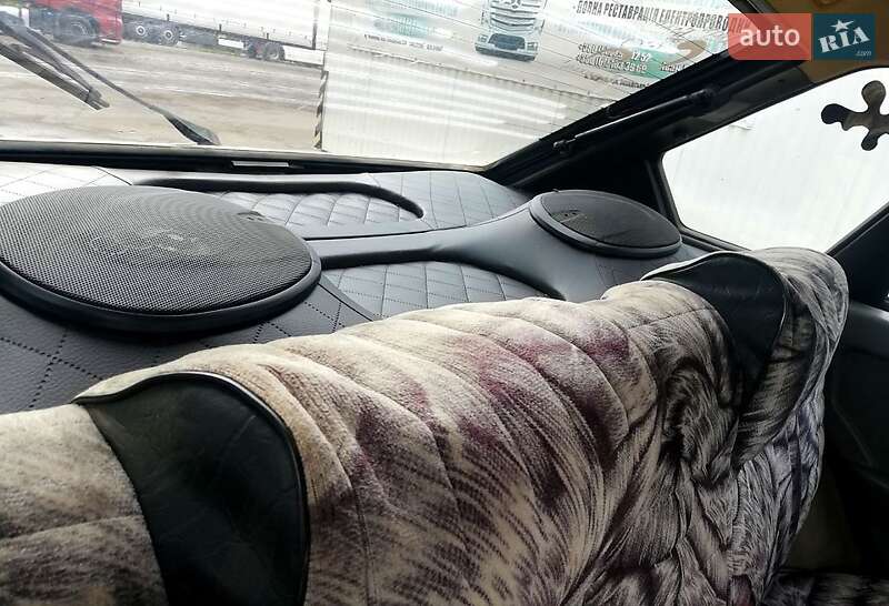 Хэтчбек ВАЗ / Lada 2109 1990 в Глыбокой