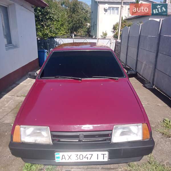 Хэтчбек ВАЗ / Lada 2109 1992 в Тысменице