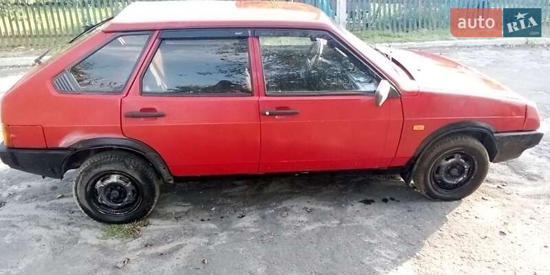 Хетчбек ВАЗ / Lada 2109 1988 в Володимирі