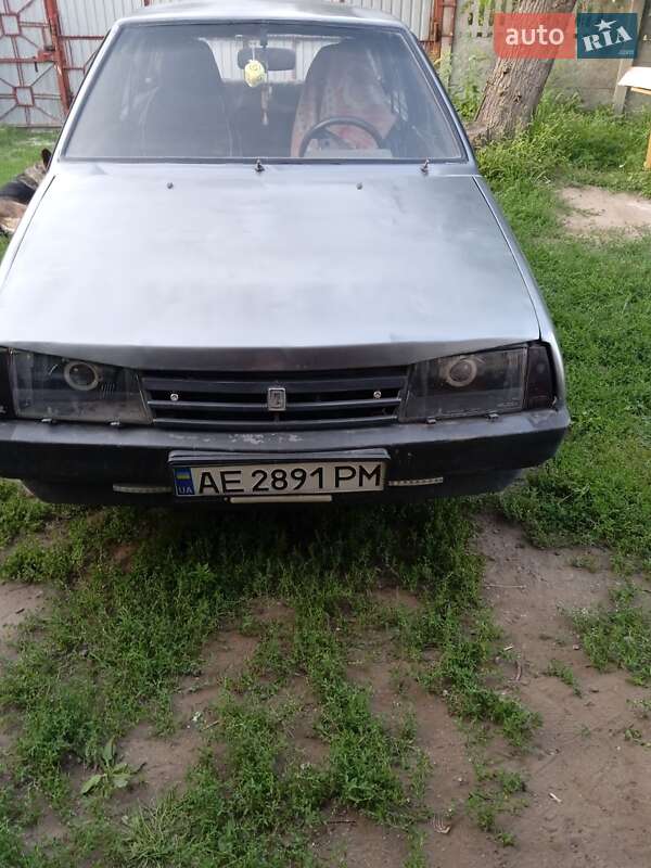Хетчбек ВАЗ / Lada 2109 1990 в Кам'янському