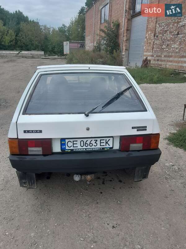Хэтчбек ВАЗ / Lada 2109 1992 в Черновцах