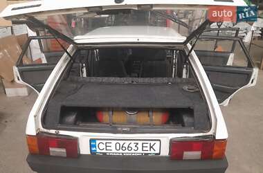 Хэтчбек ВАЗ / Lada 2109 1992 в Черновцах