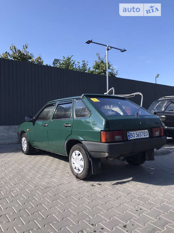Хэтчбек ВАЗ / Lada 2109 1998 в Тернополе