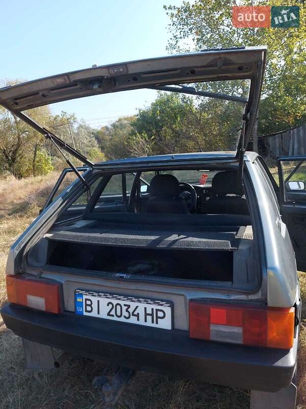 Хетчбек ВАЗ / Lada 2109 2001 в Кременчуці