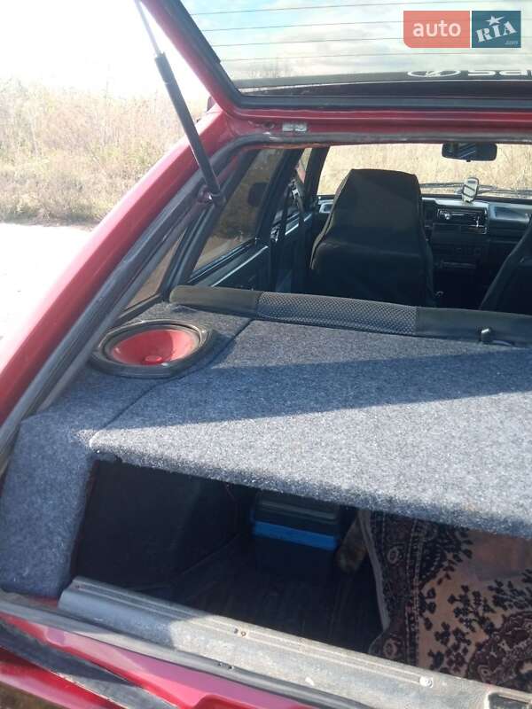 Хэтчбек ВАЗ / Lada 2109 1996 в Новой Водолаге