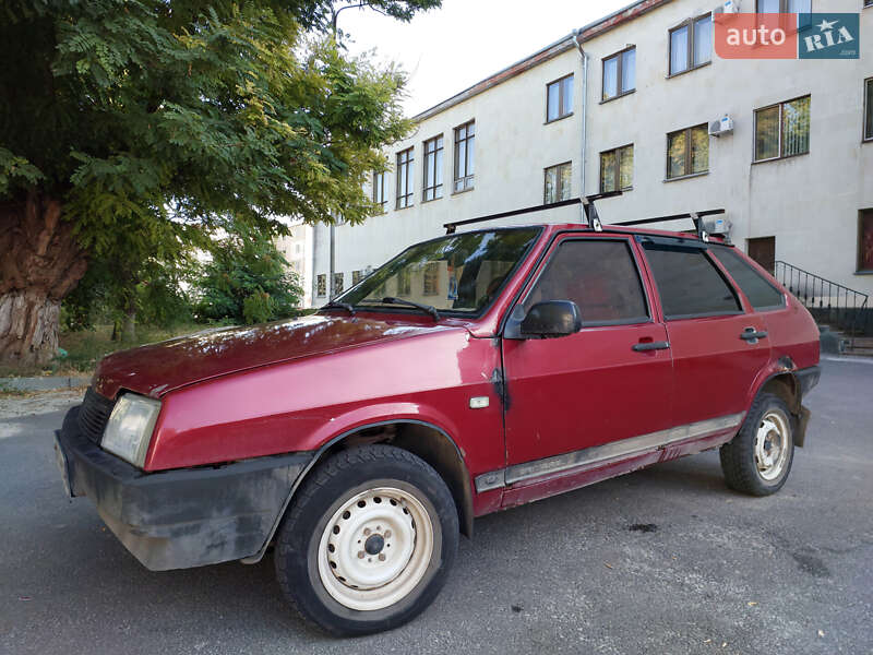Хетчбек ВАЗ / Lada 2109 1992 в Вільногірську