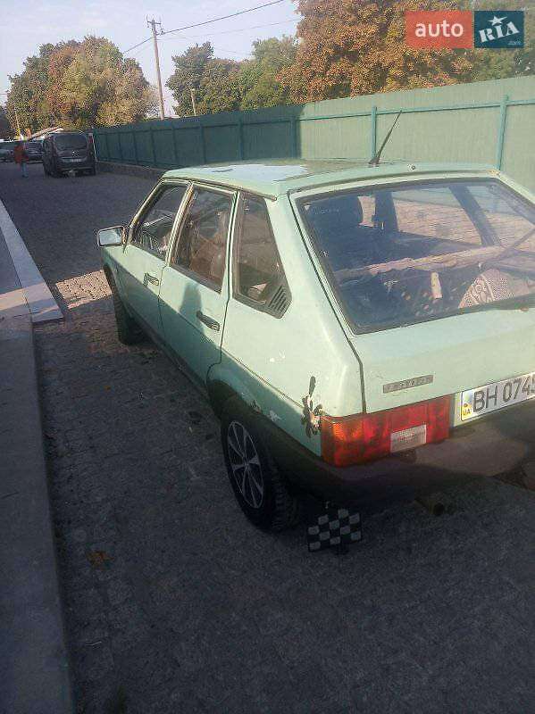 Хетчбек ВАЗ / Lada 2109 1988 в Кривому Озері
