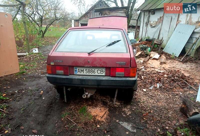 Хетчбек ВАЗ / Lada 2109 1992 в Житомирі